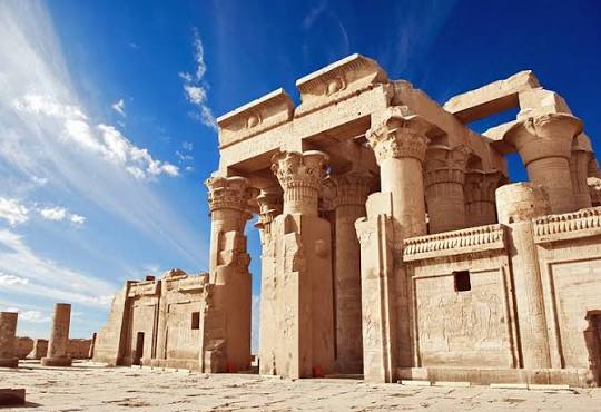 Kom Ombo & Edfu