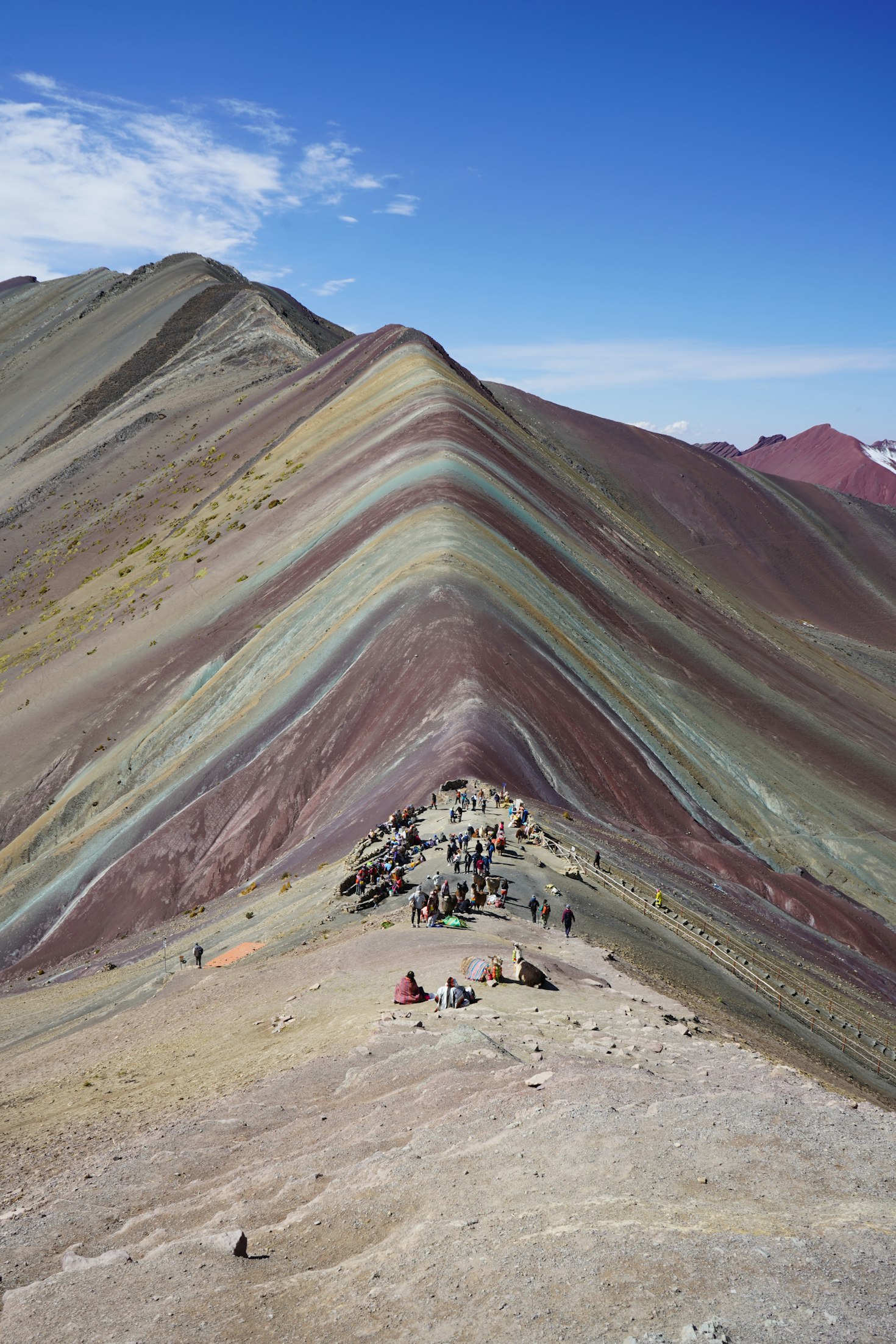 Vinicunca — Montanha Colorida